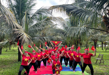 Dịch Vụ Team Building & Hoạt Động Dã Ngoại Lý Tưởng Tại Vườn Dâu Tằm Ba Phong