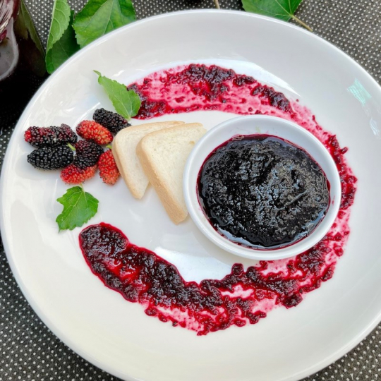 Mứt dâu tằm hữu cơ Ba Phong